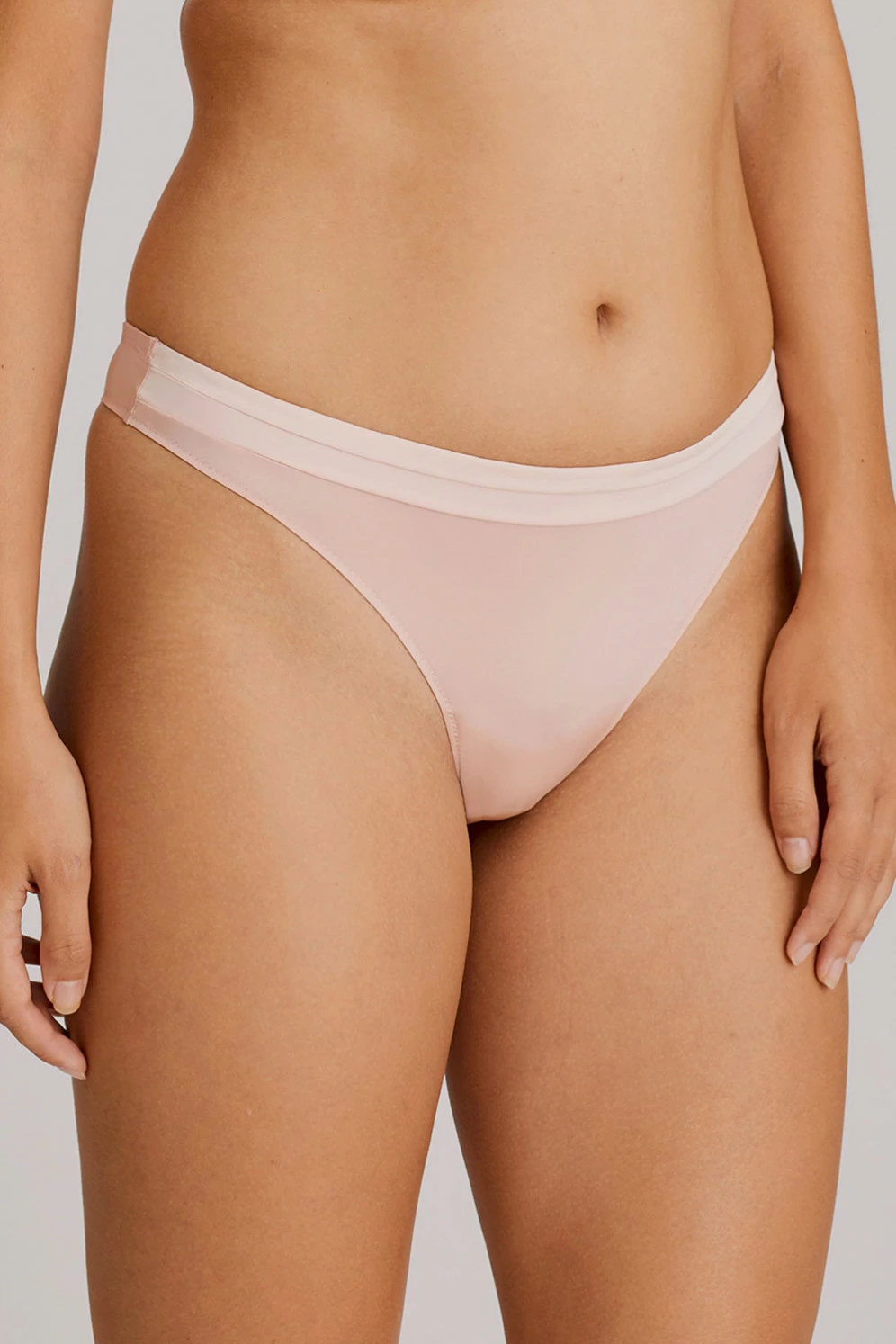 PrimaDonna: Glow - Twist String - Twist 1 PrimaDonna: Glow - Twist String - Twist